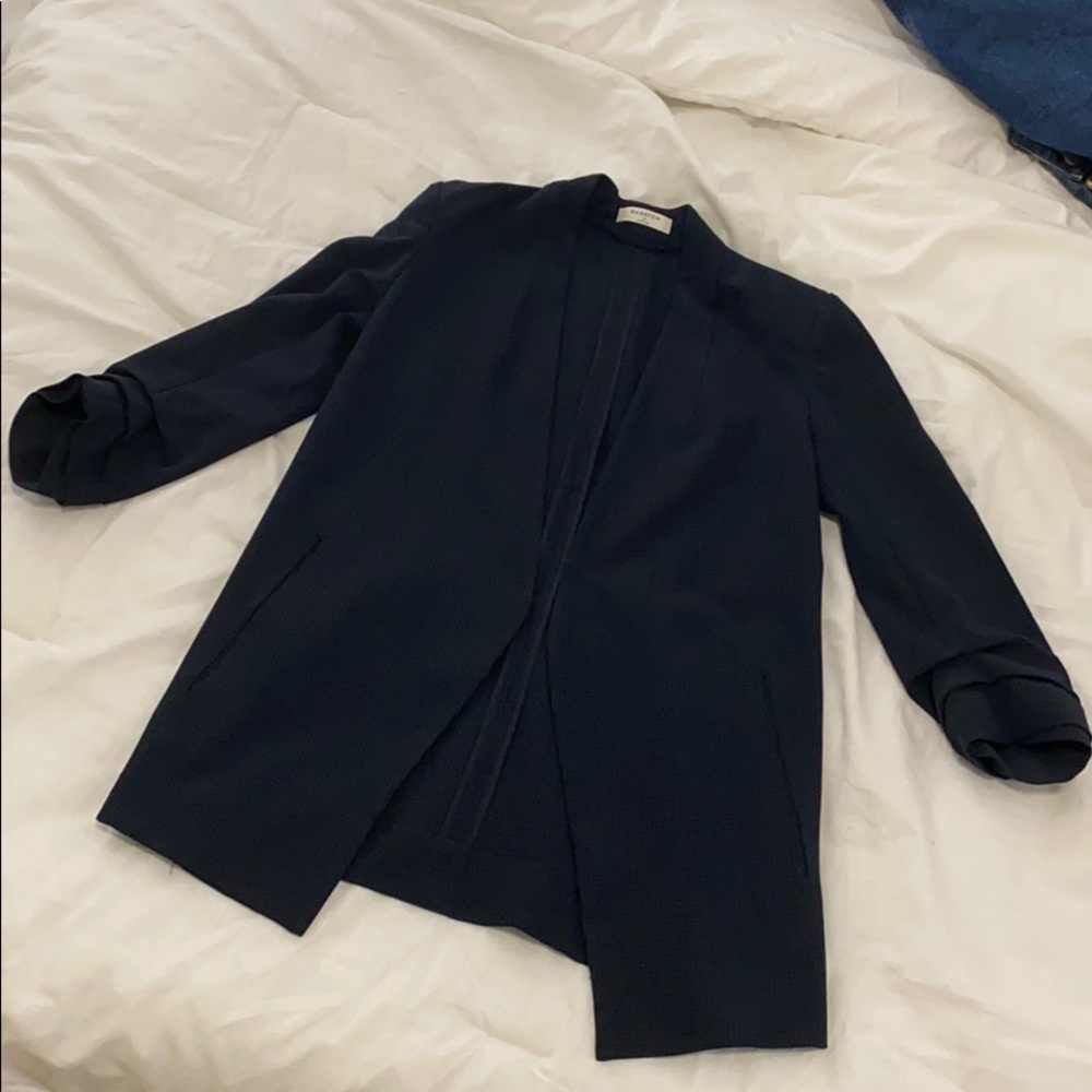 Aritzia blue blazer